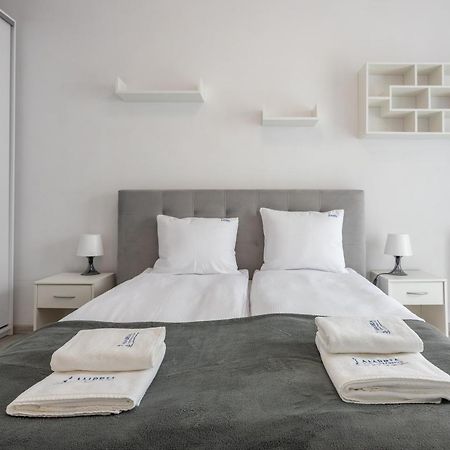 Ambria Apartments Flotylla Świnoujście Extérieur photo
